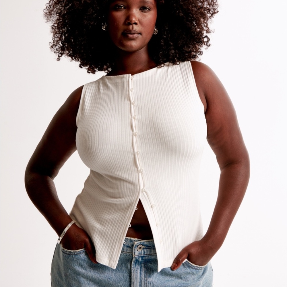 Wide Rib Button-Through Slash Top - Picture 5 of 6